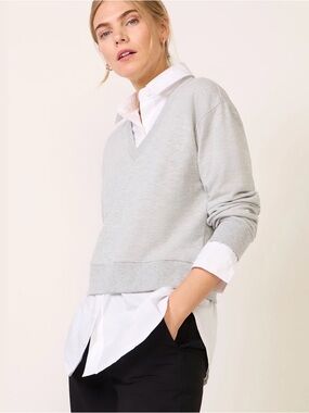 Z Supply Light Gray V-Neck Pullover Sweater